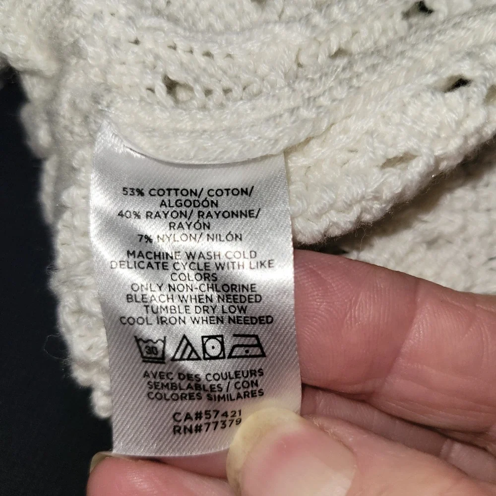 Ann Taylor discover effortless